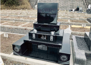 お父様への思いを形にしたお墓