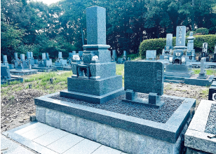 湿気に強い硬質な石を使ってメンテナンスを簡単に